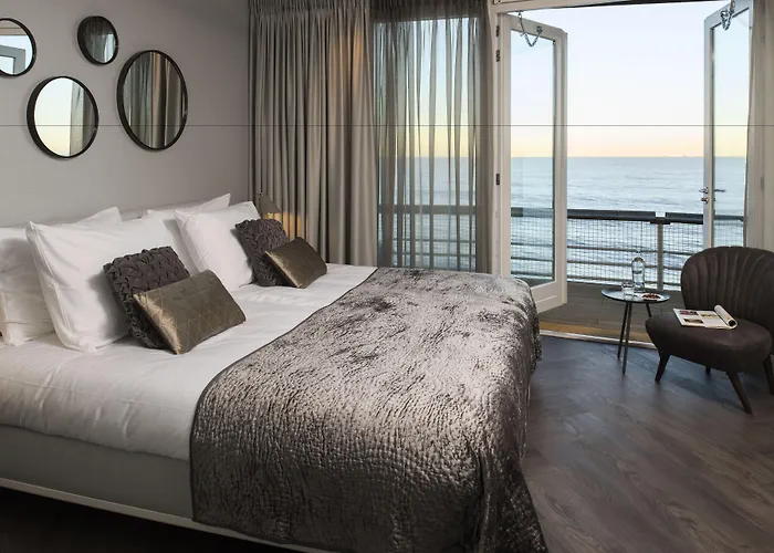 De Pier Suites Den Haag